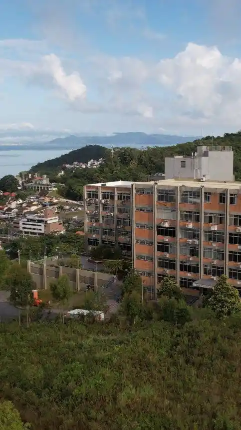 Image from FAPESC - Fundação de Amparo à Pesquisa e Inovação do Estado de Santa Catarina: *Comunicado sobre o recesso de carnaval da Fapesc* https://fapesc.sc....