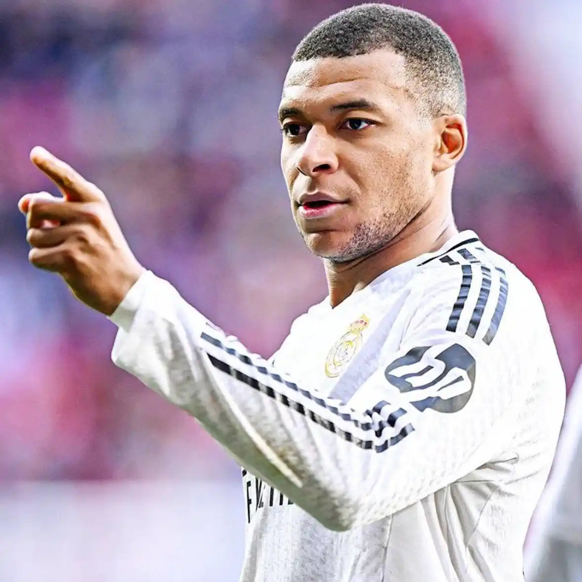 ✦𝑴𝑨𝑫𝑹𝑰𝑳𝑬̀𝑵𝑬 𝑨̀ 𝑽𝑰𝑬✦ 🤍 post