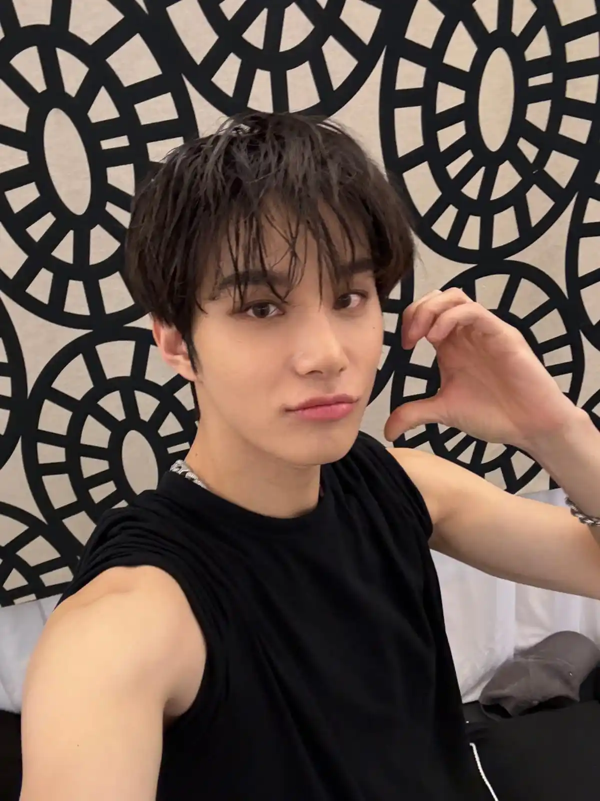 menua bersama jaehyun dkk post