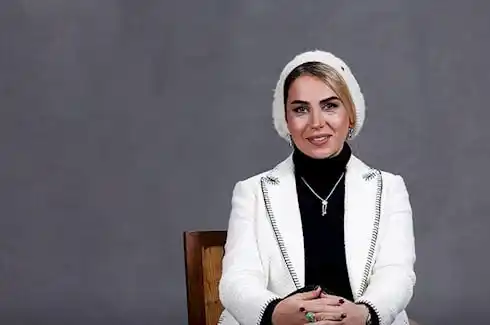 Image from روزنامه پیام عسلویه: 🟪آیا تینا پاکروان با رئیس اسبق ساواک نسبت خانوادگی دارد؟ / اصلیت این ...