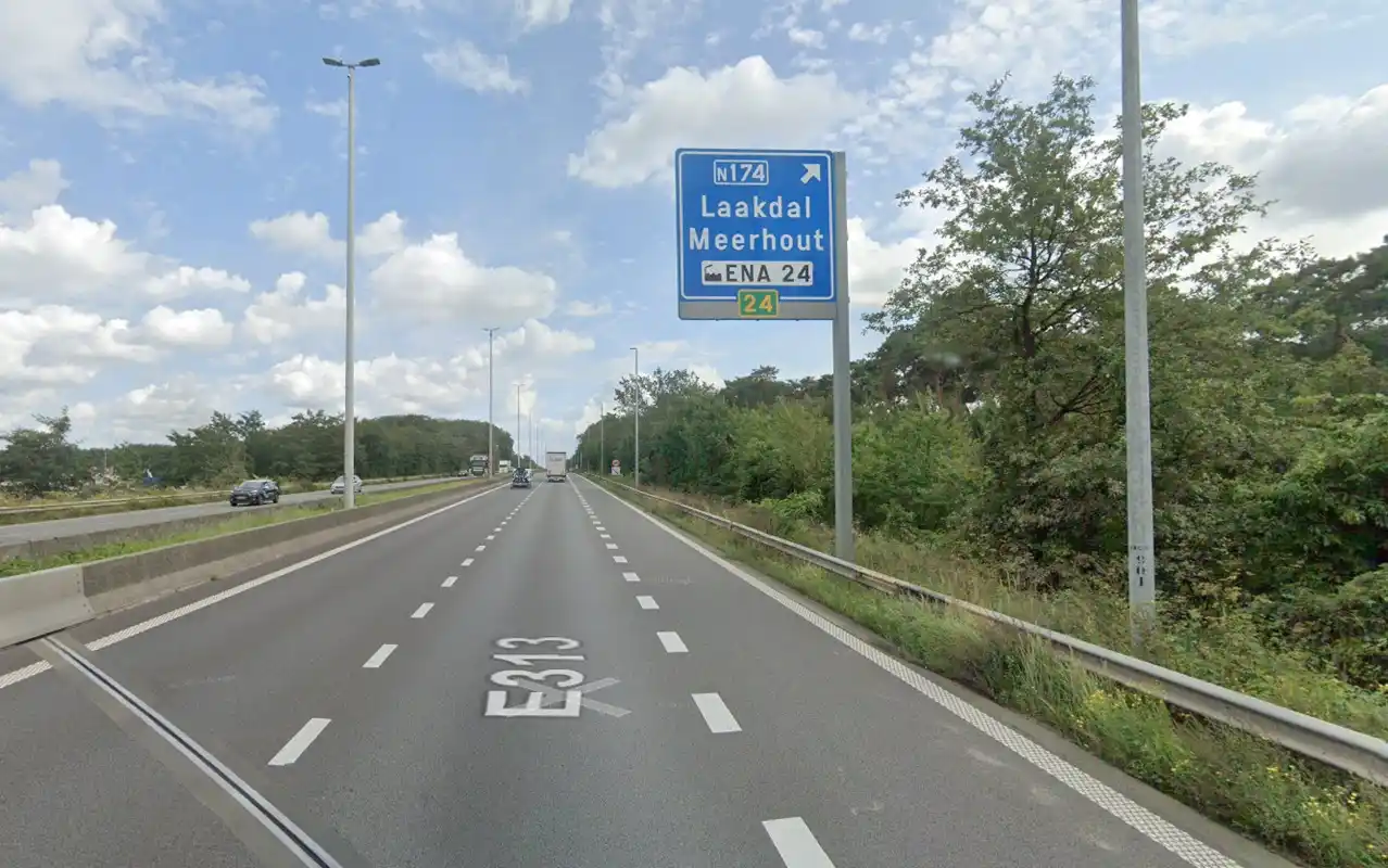 Stad Geel post
